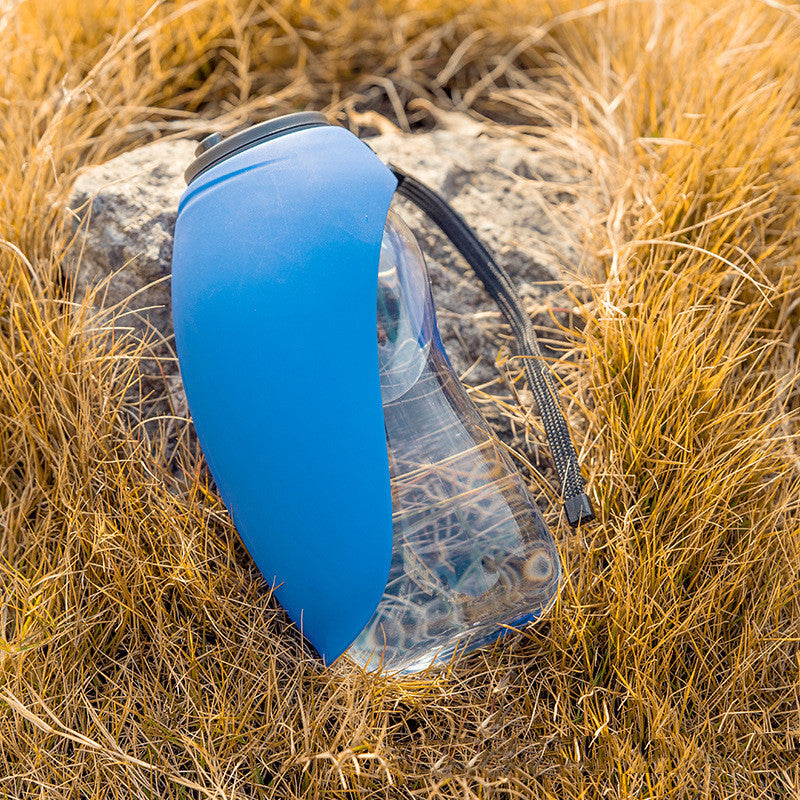 Tragbare Haustier-Wasserflasche mit Napf – 680 ml